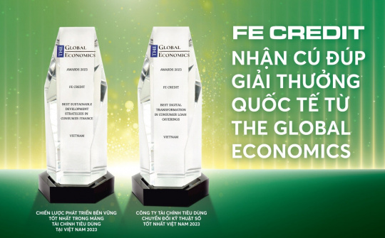 FE CREDIT nhận giải thưởng quốc tế về chuyển đổi số và chiến lược phát triển bền vững