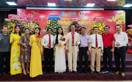 Gặp gỡ doanh nhân Trần Văn Mười - tác giả của bài thơ được chuyển thể 18 loại hình âm nhạc