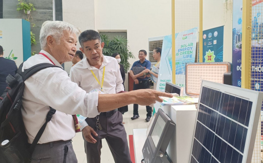 Điện Quang chú trọng phát triển năng lượng xanh