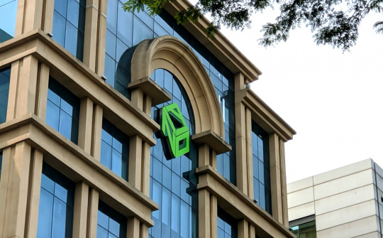 Được ra khỏi diện cảnh báo, cổ phiếu NVL liền “trần tím”