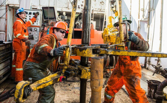 Giá xăng dầu hôm nay 3/11: Phục hồi trở lại, thị trường kỳ vọng lãi suất đã gần đạt đỉnh