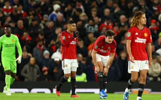 Cầu thủ Manchester United phải chịu trách nhiệm về màn trình diễn kém cỏi