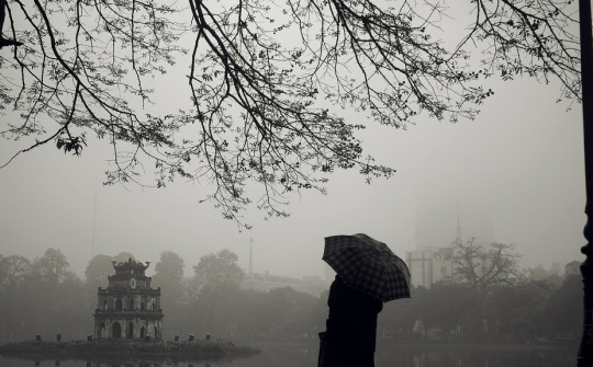 Thời tiết hôm nay ngày 06/11/2023: Hà Nội mưa và sương mù, Thành phố Hồ Chí Minh có nắng, Đà Nẵng có mưa