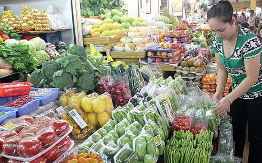 Hà Nội triển khai an toàn thực phẩm tại chợ