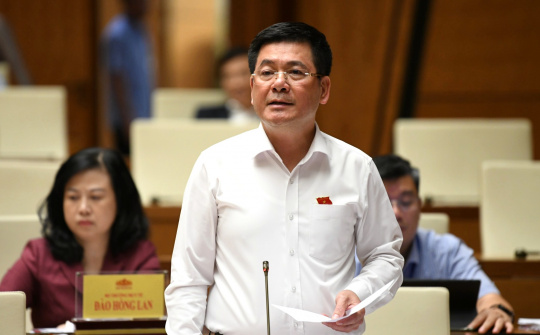 Bộ trưởng Nguyễn Hồng Diên: Phát triển điện mặt trời cần nhiều nỗ lực và giải pháp đồng bộ