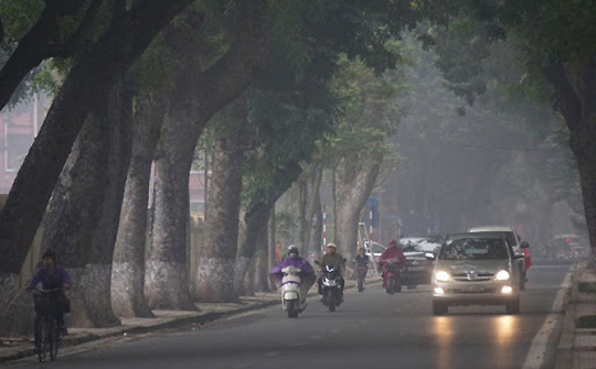 Thời tiết hôm nay ngày 08/11/2023: Hà Nội vẫn lạnh về đêm, TP. Hồ Chí Minh và Đà Nẵng ngày nắng, chiều tối có mưa vài nơi