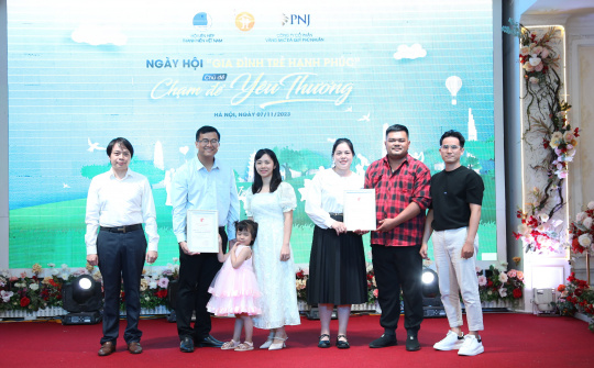 Trung ương Hội Liên hiệp thanh niên Việt Nam trao giải cuộc thi “Gia đình yêu thương”