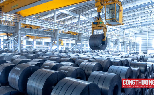 Giá thép hôm nay 9/11: Tập đoàn Hoà Phát giảm nhẹ giá bán HRC do yếu tố tỷ giá