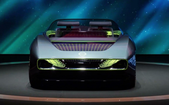 Nissan Max-Out Electric Roadster: Mẫu Concept độc - lạ