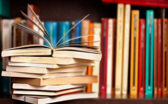 Nghiên cứu, tổng hợp, công bố các tác phẩm văn học vì sự nghiệp cách mạng của Đảng