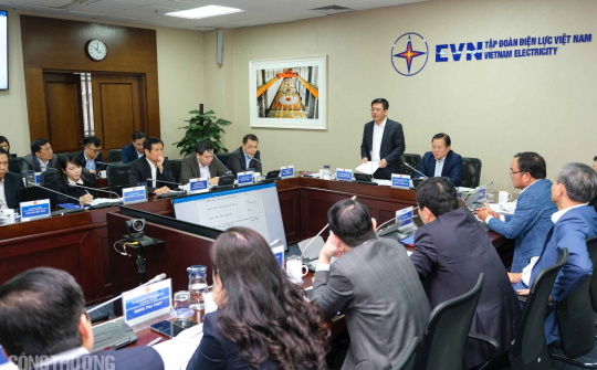 Bộ trưởng Nguyễn Hồng Diên chỉ đạo triển khai các giải pháp tháo gỡ khó khăn cho EVN