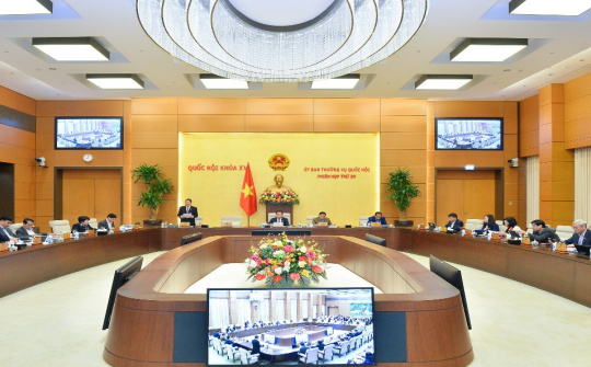 Ủy ban Thường vụ Quốc hội cho ý kiến về Luật Bảo vệ quyền lợi người tiêu dùng (sửa đổi)