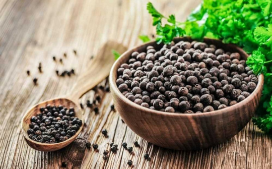 Dự báo cuối quý I/2023, hoạt động xuất khẩu hạt tiêu sẽ sôi động hơn