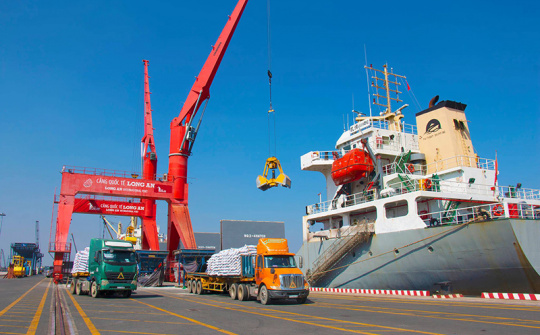 Phát triển Logistics để tạo đà phát triển kinh tế cho Thành phố Hồ Chí Minh và vùng kinh tế trọng điểm phía Nam