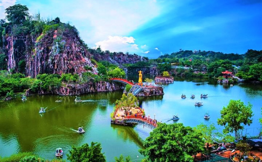 Huyện Thoại Sơn  Phát triển toàn diện kinh tế - xã hội