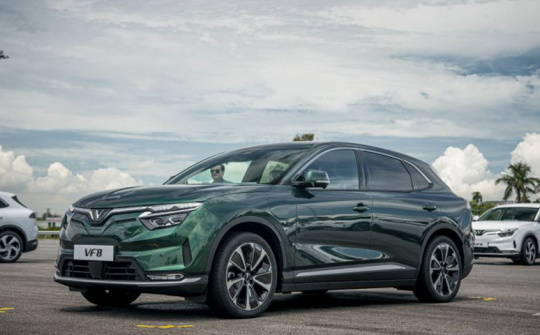 Thu hồi hơn 3.500 xe ô tô VF 8 để khắc phục lỗi