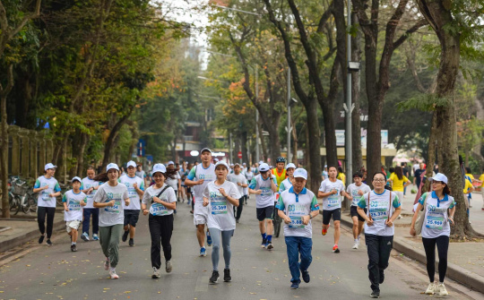 [TIN ẢNH] Giải chạy hưởng ứng Chiến dịch Giờ Trái đất năm 2023