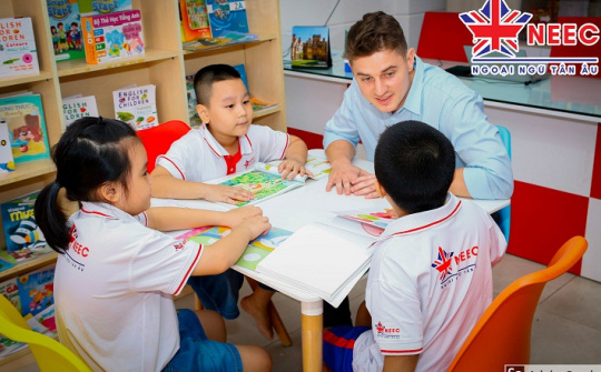 Trung tâm Ngoại ngữ Tân Âu Xây dựng nền tảng tiếng Anh vững chắc