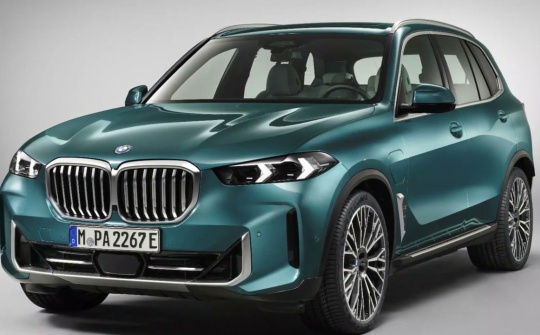 BMW X5 Plug In Hybrid 2023 - chiếc SUV mạnh mẽ nhất của BMW