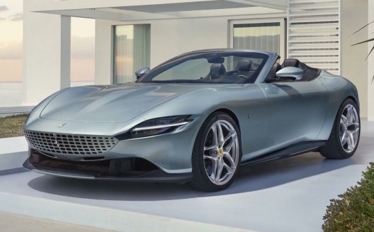 Siêu xe Ferrari Roma Spider 2024 - mẫu mui trần bằng vải đầu tiên sau nửa thế kỷ vắng bóng
