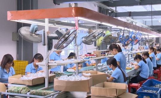 Ninh Bình: Đồng bộ giải pháp, thúc phát triển công nghiệp  và thương mại