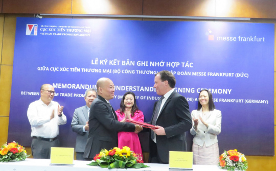 Tăng cường hợp tác xúc tiến thương mại quốc tế, thúc đẩy xuất khẩu hàng Việt