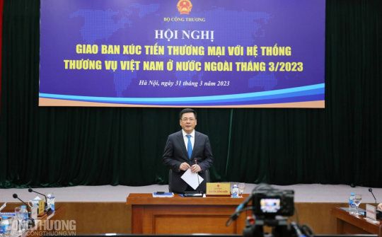 Tập trung phát triển thị trường, đẩy mạnh xuất khẩu hàng hoá