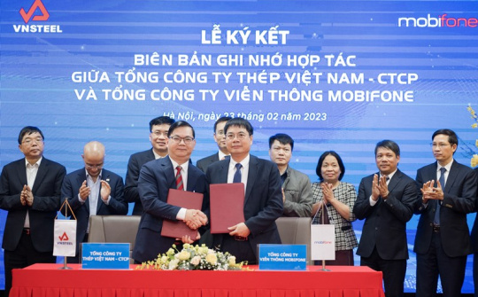 VNSTEEL và MobiFone ký hợp tác trong lĩnh vực chuyển đổi số