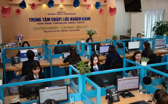 EVNHANOI luôn nâng cao chất lượng chăm sóc khách hàng