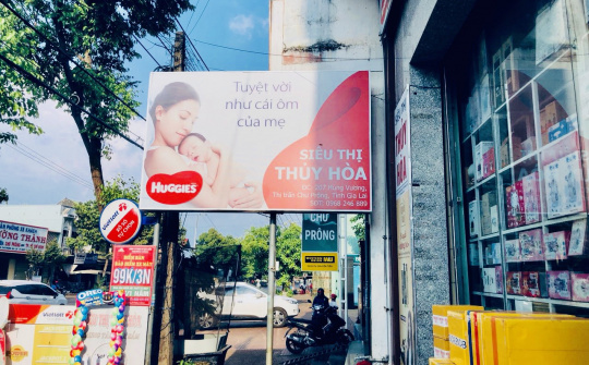 Tự gắn biển “Siêu thị” để lừa dối người tiêu dùng