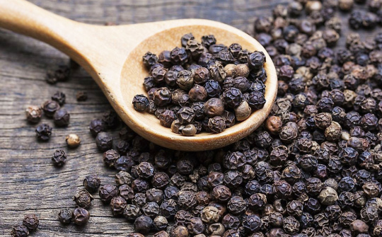 Giá tiêu ngày 12/4: Cao nhất 66.000 đồng/kg