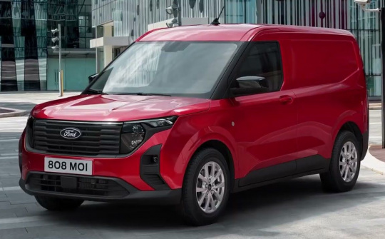 Chi tiết Ford E-Transit Courier 2023: Xe van điện nhỏ nhất của hãng