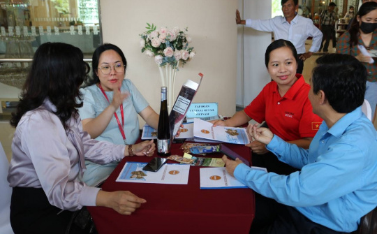 Central Retail xúc tiến tìm hiểu 180 nhà cung cấp vùng duyên hải Nam Trung bộ