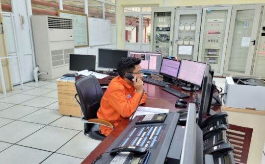 Anh trưởng ca tâm huyết với công việc ở Thủy điện Trung Sơn