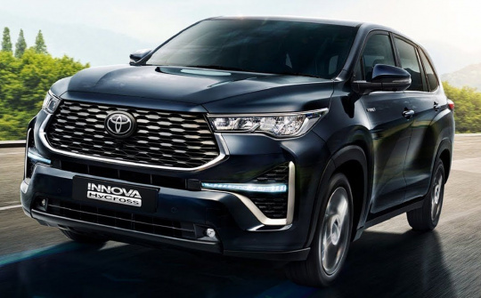 Toyota Innova 2023: Nhiều trang bị như xe sang, vừa ra mắt đã "cháy hàng"