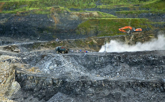 Hình thành nền công nghiệp khai khoáng, chế biến khoáng sản tiên tiến