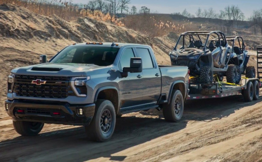 Chevrolet Silverado HD ZR2 2024: Chiếc xe vượt mọi địa hình với bộ lốp 35 inch khổng lồ