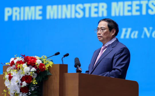 Thủ tướng: Lắng nghe, thấu hiểu và đồng hành với nhà đầu tư nước ngoài