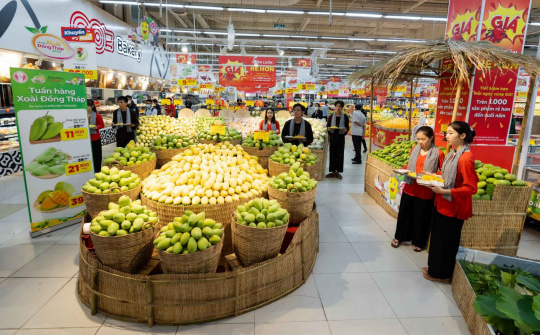 Big C, GO! giảm giá đến 50% với trên 1.000 sản phẩm dịp lễ 30/4-1/5
