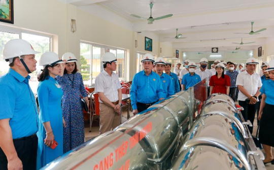 7 giải pháp trọng tâm hỗ trợ thiết thực người lao động ngành Công Thương
