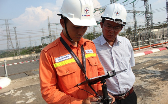 Chuyển đổi số nâng cao công tác quản lý vận hành lưới điện truyền tải