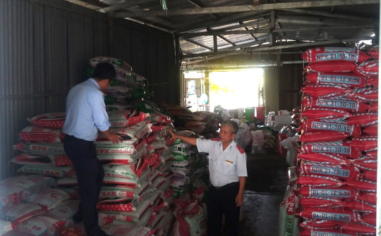 Buôn bán phân bón giả, 01 cơ sở ở Tiền Giang bị xử phạt trên 60 triệu đồng