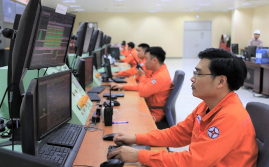 Nhiệt điện Mông Dương vượt khó trong sản xuất, tích cực hoạt động xã hội