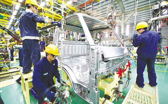 Đề xuất gia hạn thuế tiêu thụ đặc biệt với ô tô sản xuất, lắp ráp trong nước