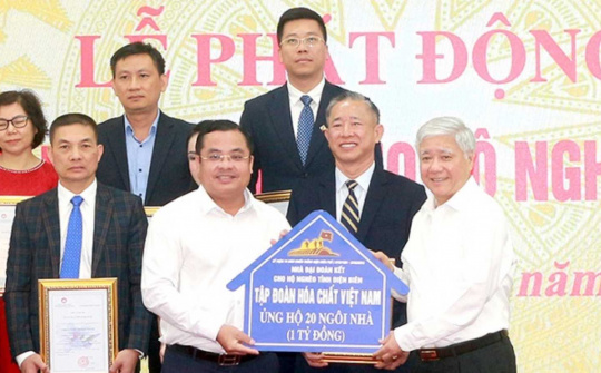 Vinachem: Trao tặng 20 căn nhà đại đoàn kết cho hộ nghèo của tỉnh Điện Biên