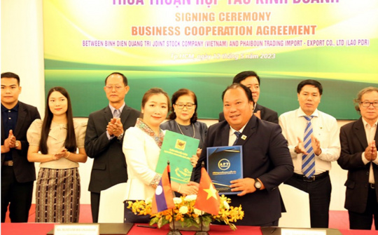 Bình Điền tăng cường đưa sản phẩm phân bón Đầu Trâu đến với thị trường Lào