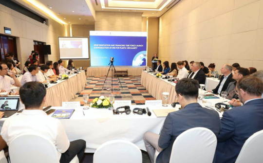 Tập hợp nguồn lực thúc đẩy các ý tưởng, giải pháp sáng tạo giảm thiểu rác thải nhựa