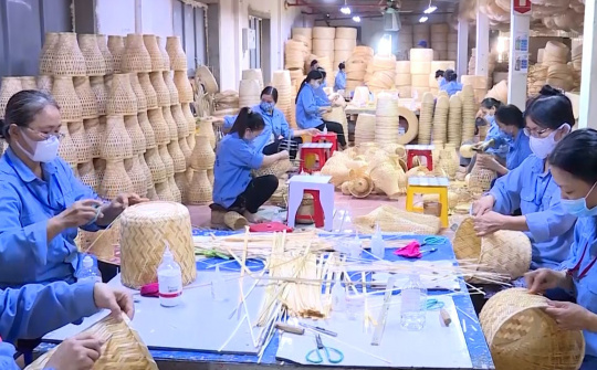 Giải pháp phát triển kinh tế tại huyện Thạch Thất