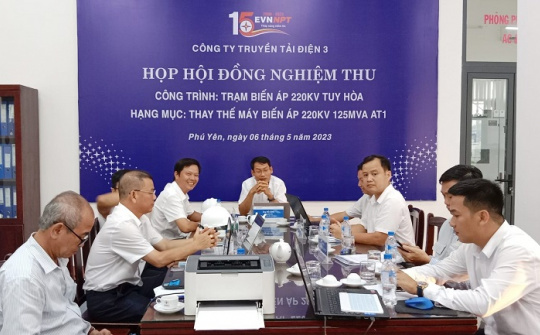 Hoàn thành thay thế máy biến áp AT1 trạm biến áp 220kV Tuy Hòa