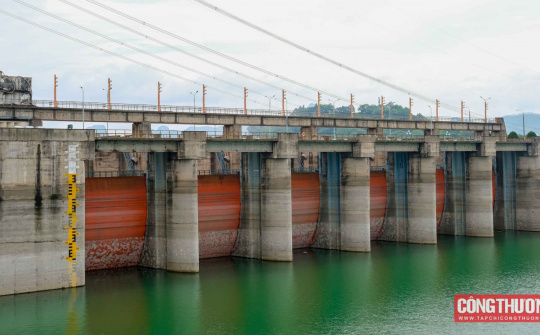 Mực nước hồ thủy điện ngày 27/7: Hồ chứa miền Bắc tiếp tục giảm mực nước, Hòa Bình tăng không đáng kể